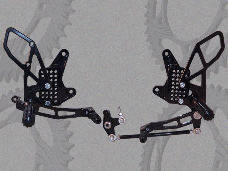 Rear Set (black)
