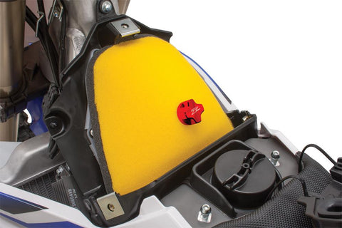 Zeta Air Filter Holding Bolt Y Am Red