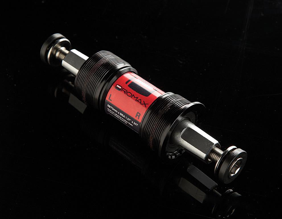 Sc-1 Square-taper Bottom Bracket Black 113mm